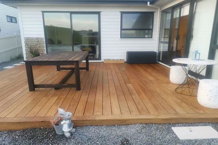 Photo of property in 9 Tikati Rise, Long Bay, Auckland, 0630