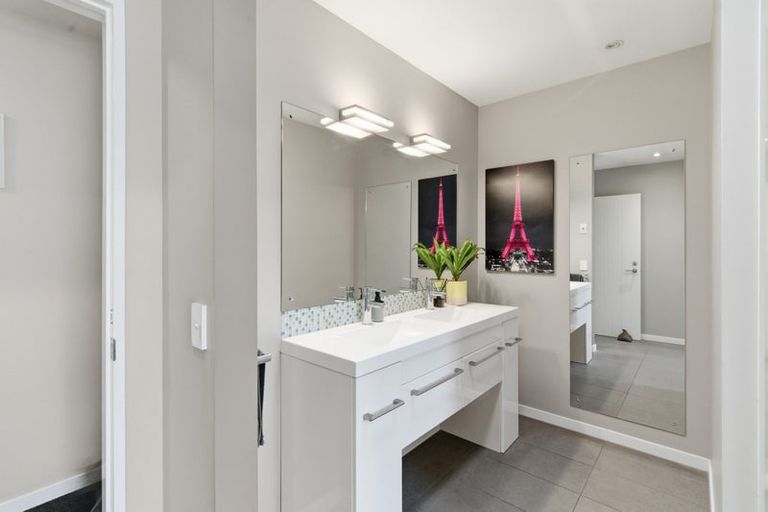 Photo of property in 7 Christie Place, Rolleston, 7614