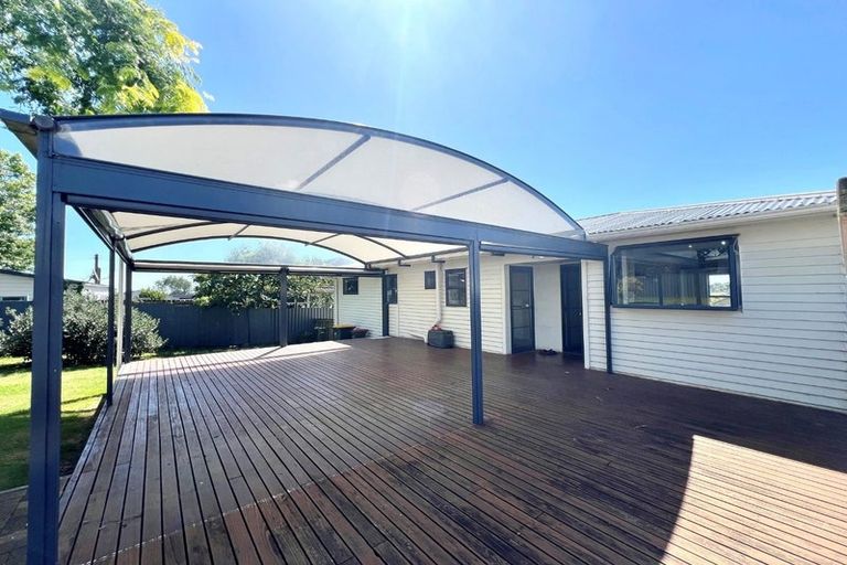 Photo of property in 28 Hooks Road, Manurewa, Auckland, 2102