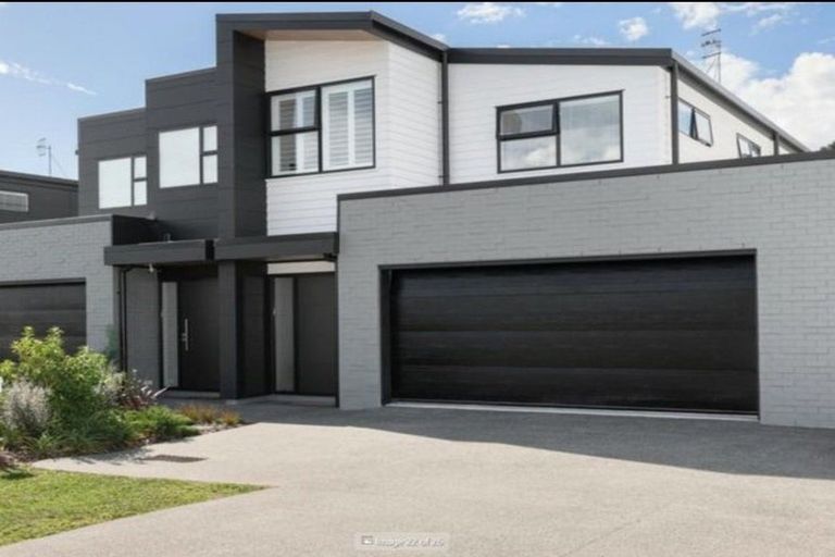 Photo of property in 10a Percy Road, Papamoa Beach, Papamoa, 3118