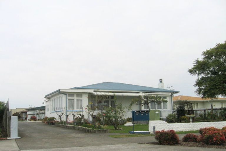 Photo of property in 33a-b Elbourne Street, Taradale, Napier, 4112