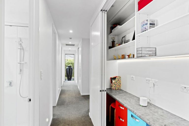 Photo of property in 46 Holiday Drive, Mairehau, Christchurch, 8052