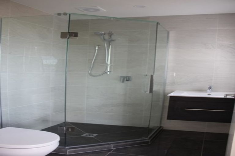 Photo of property in 16 Myland Drive, Hobsonville, Auckland, 0616