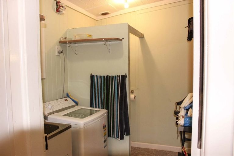 Photo of property in 21 Johnston Road, Nightcaps, 9630