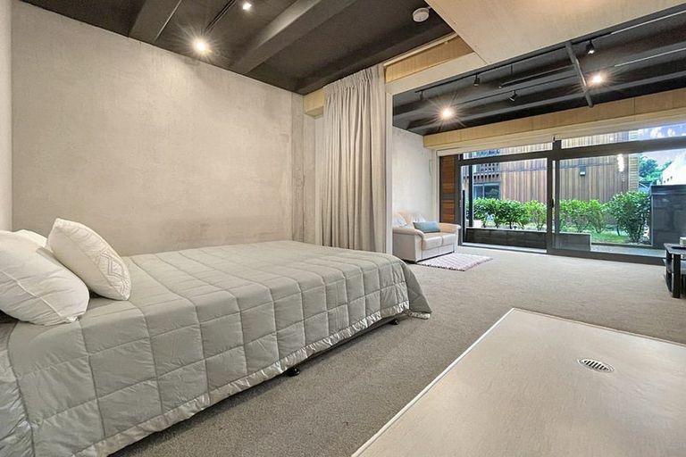 Photo of property in Vedado Apartments, 107/41 Hopper Street, Mount Cook, Wellington, 6011