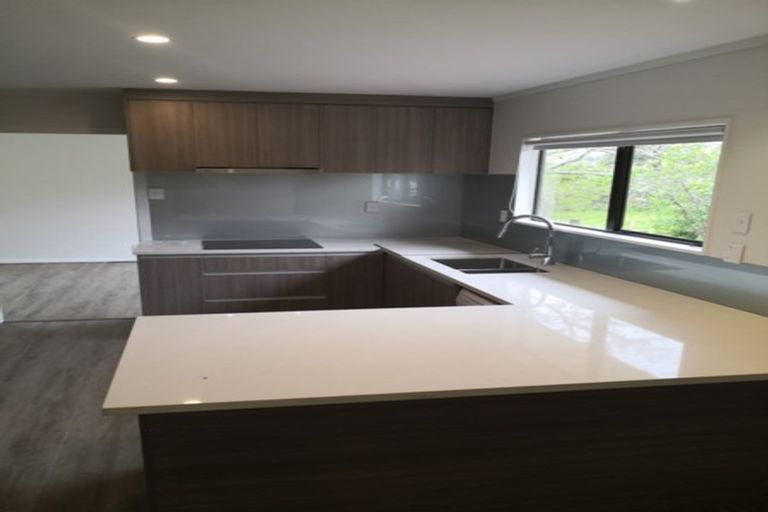 Photo of property in 857 Ridge Road, Riverhead, Albany, 0793