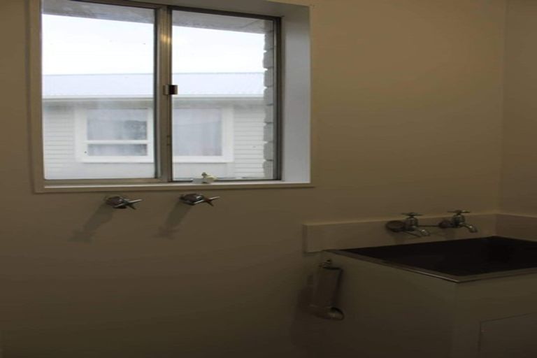 Photo of property in 18 Pencarrow Crescent, Wainuiomata, Lower Hutt, 5014