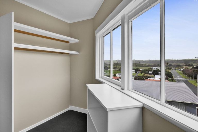 Photo of property in 20 Cambridge Street, Patea, 4520