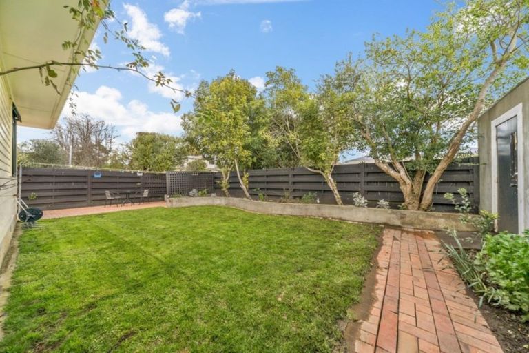 Photo of property in 31 Kashmir Avenue, Clouston Park, Upper Hutt, 5018