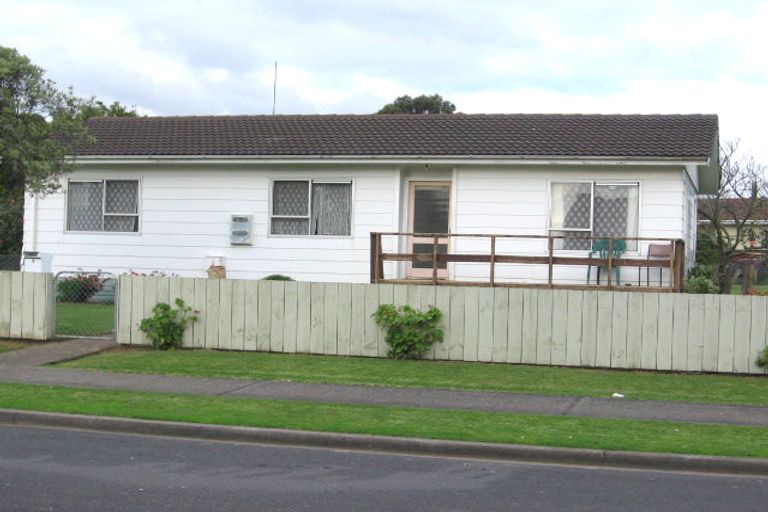 Photo of property in 3 Marble Place, Wiri, Auckland, 2104