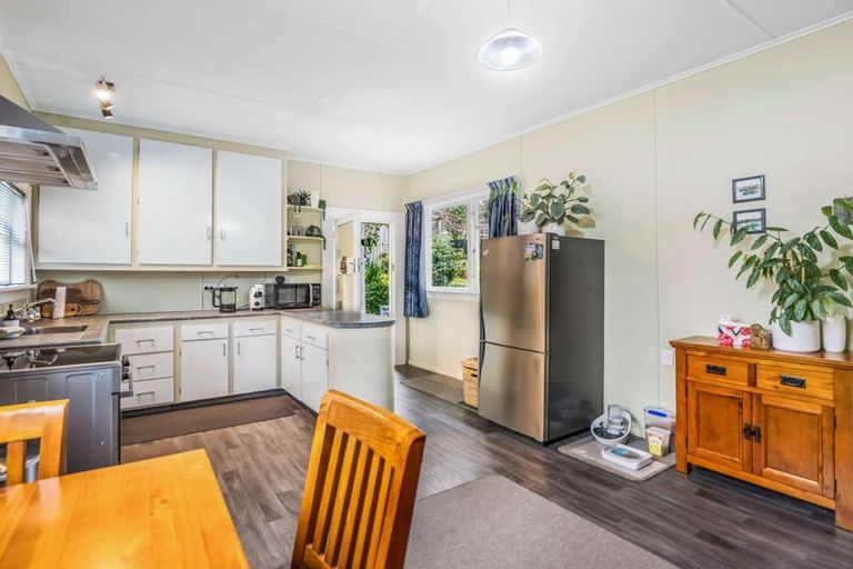 Photo of property in 28 Wharfe Street, South Hill, Oamaru, 9400