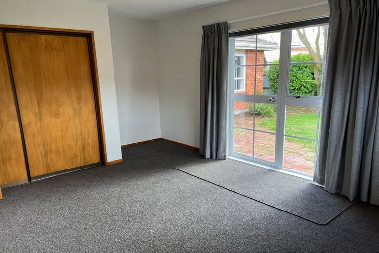 Photo of property in 18 Geraldo Place, Russley, Christchurch, 8042