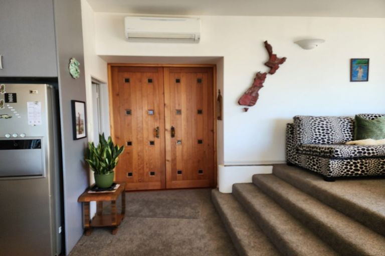 Photo of property in 18 Bay Heights, Governors Bay, Lyttelton, 8971