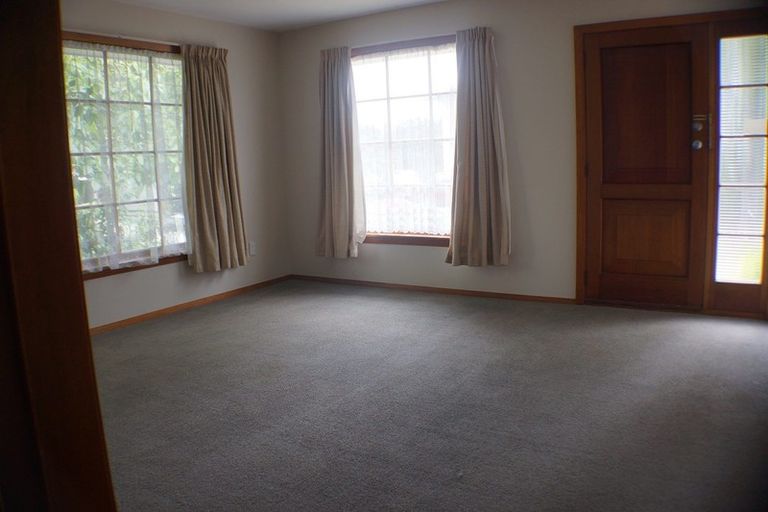 Photo of property in 2/188c Gayhurst Road, Dallington, Christchurch, 8061