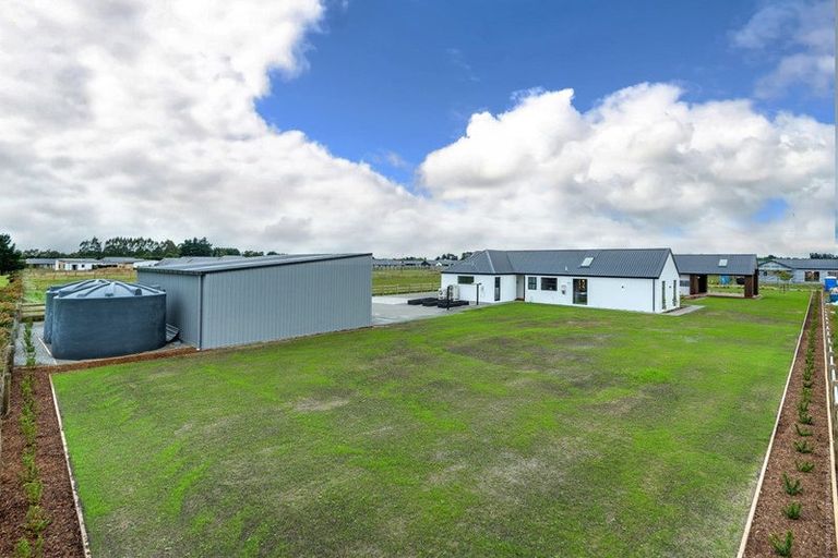 Photo of property in 37 Texel Crescent, West Melton, 7618