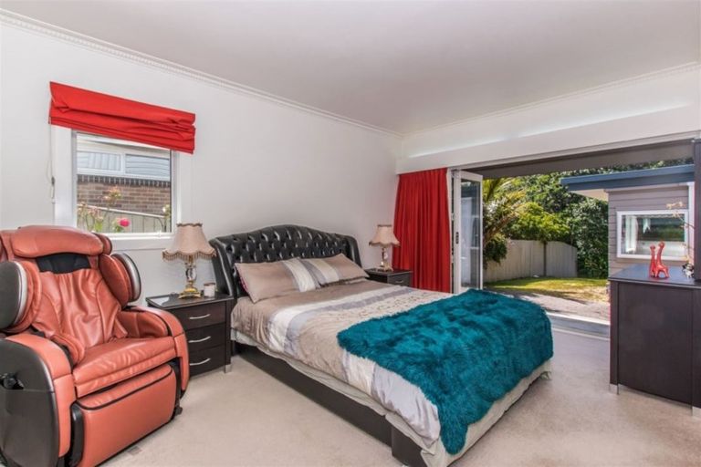 Photo of property in 76a Wai-iti Crescent, Woburn, Lower Hutt, 5010