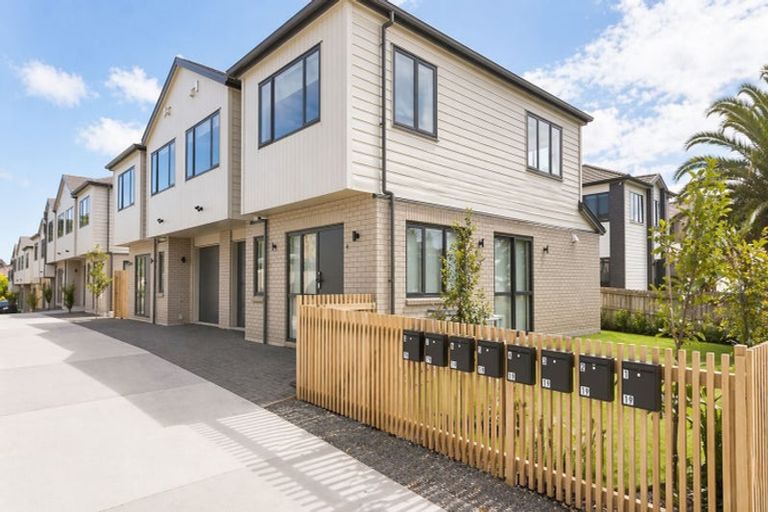 Photo of property in 1/19 Earlsworth Road, Mangere East, Auckland, 2024