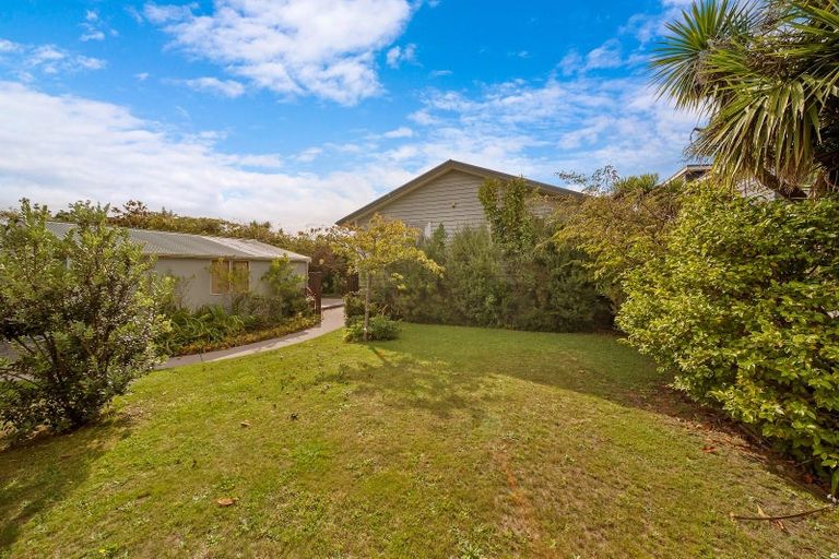 Photo of property in 385 Estuary Road, South New Brighton, Christchurch, 8062