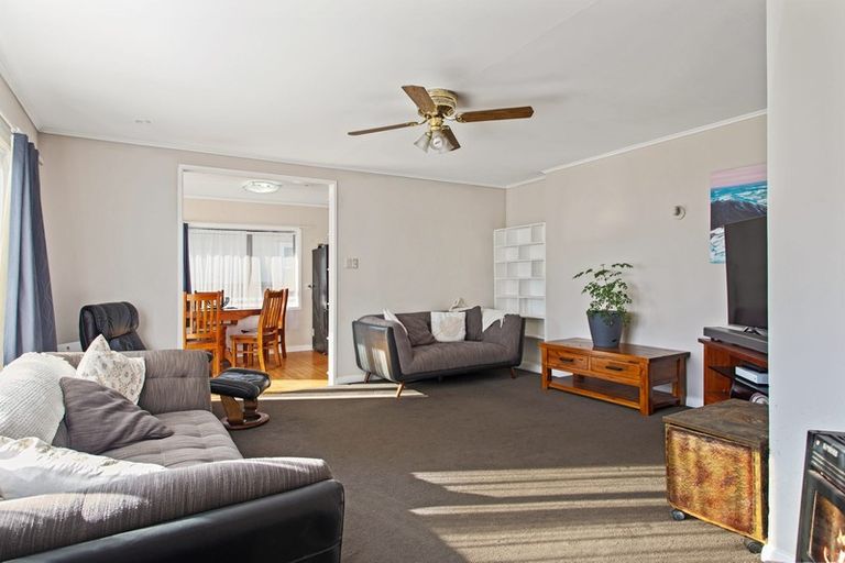 Photo of property in 28 Rimu Street, Edgecumbe, 3120