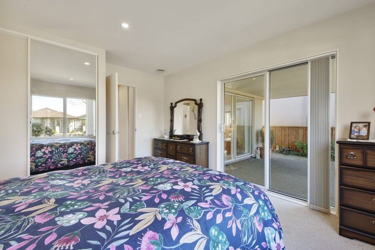 Photo of property in 84 Pegasus Boulevard, Pegasus, 7612