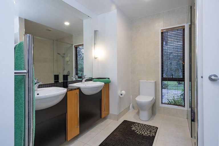 Photo of property in 368 Matua Road, Kumeu, 0891