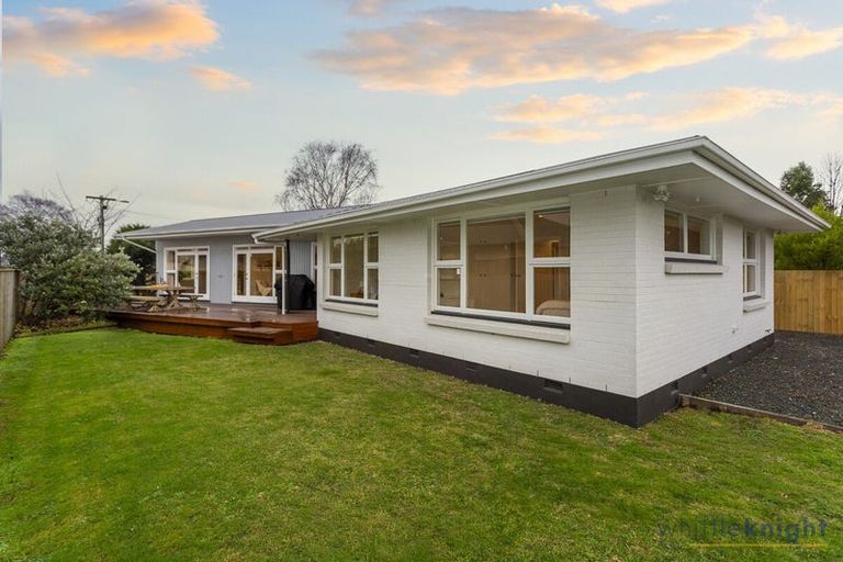 Photo of property in 14 Yeovil Place, St Albans, Christchurch, 8052