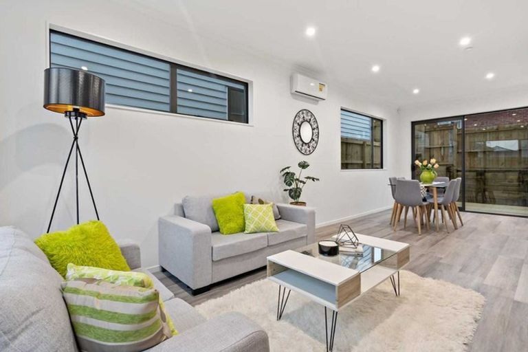 Photo of property in 3/32 Alfriston Road, Manurewa East, Auckland, 2102