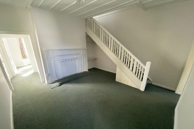 Photo of property in 100 Elizabeth Street, Mount Victoria, Wellington, 6011