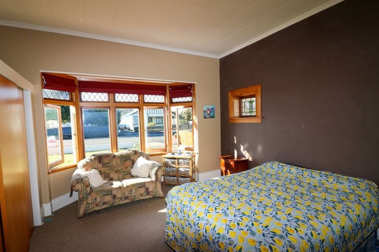 Photo of property in 46 Swinburn Street, Dannevirke, 4930