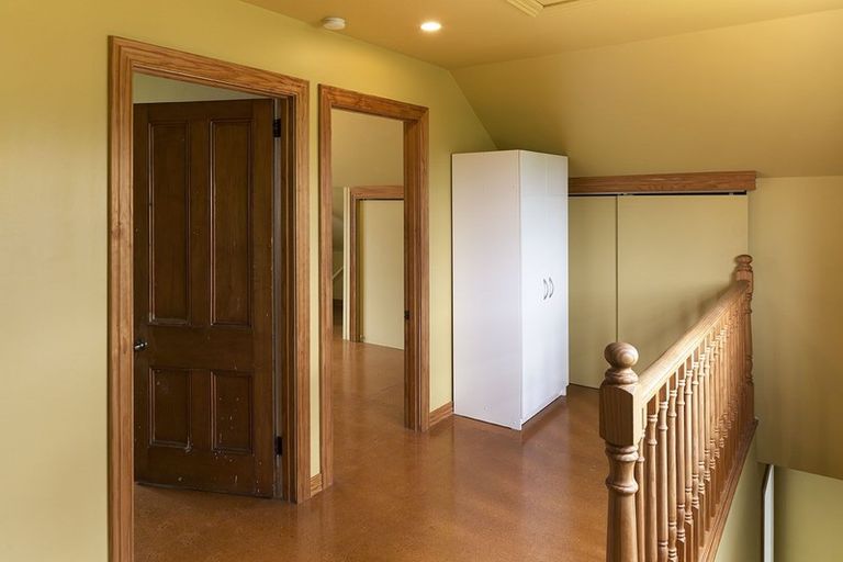 Photo of property in 32 Bellevue Road, Mount Eden, Auckland, 1024