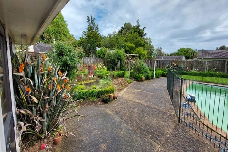 Photo of property in 74a Highbury Drive, Levin, 5510