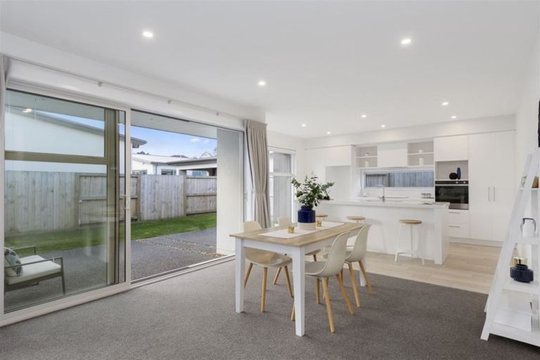 Photo of property in 59 Saint Pauls Drive, Brookfield, Tauranga, 3110