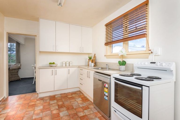 Photo of property in 10 Murdoch Street, Bryndwr, Christchurch, 8053