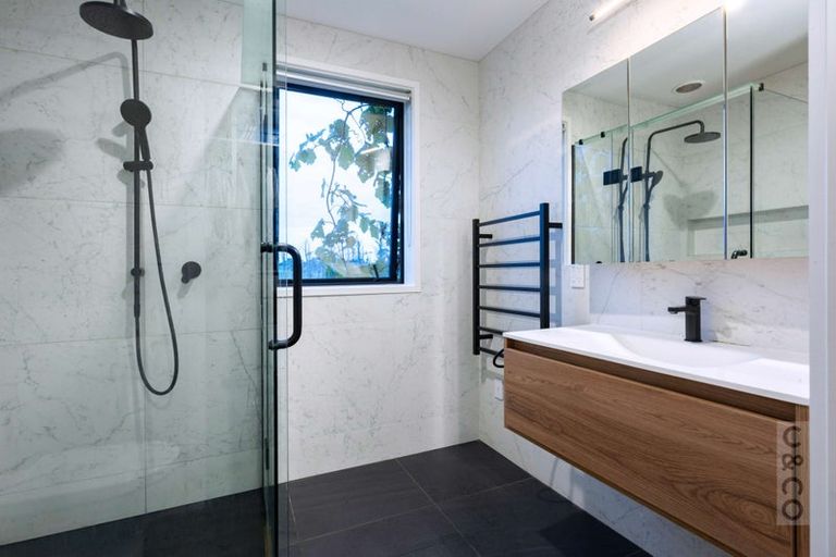 Photo of property in 225b Amreins Road, Taupaki, 0782