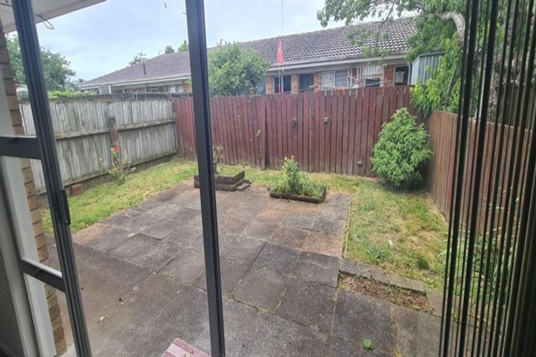 Photo of property in 2/81 Puhinui Road, Papatoetoe, Auckland, 2104