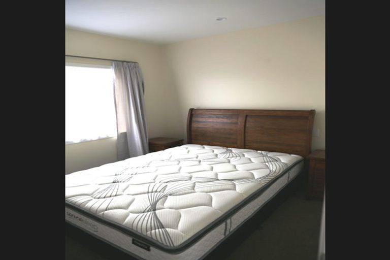 Photo of property in 47 Fairview Crescent, Kelburn, Wellington, 6012