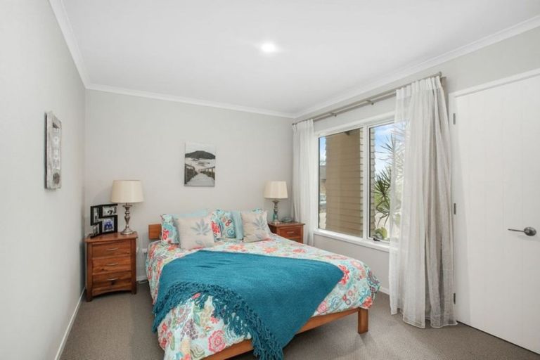 Photo of property in 36 Browns Drive, Waihi Beach, 3611