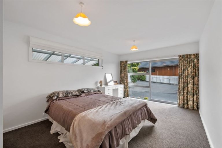 Photo of property in 65 Saint Andrews Hill Road, Mount Pleasant, Christchurch, 8081