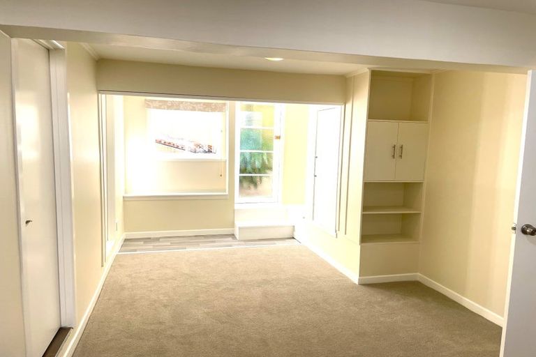 Photo of property in 96 Calliope Road, Stanley Point, Auckland, 0624