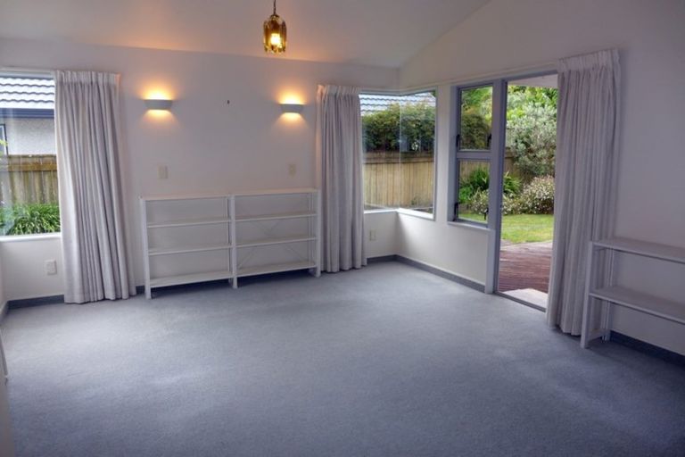 Photo of property in 135 Milton Road, Bluff Hill, Napier, 4110