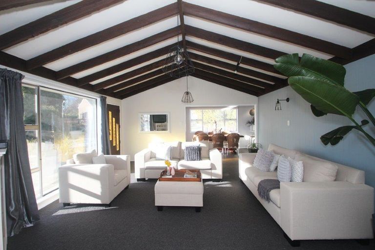 Photo of property in 42 Leven Street, South Hill, Oamaru, 9400