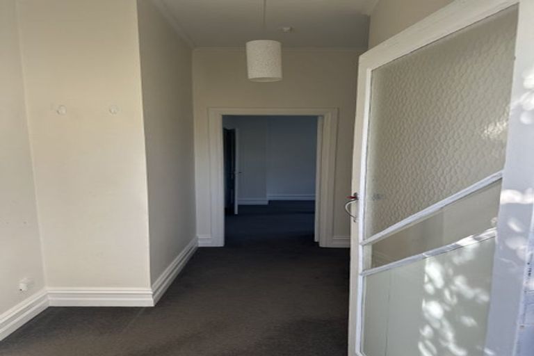 Photo of property in 3/83 Austin Street, Mount Victoria, Wellington, 6011