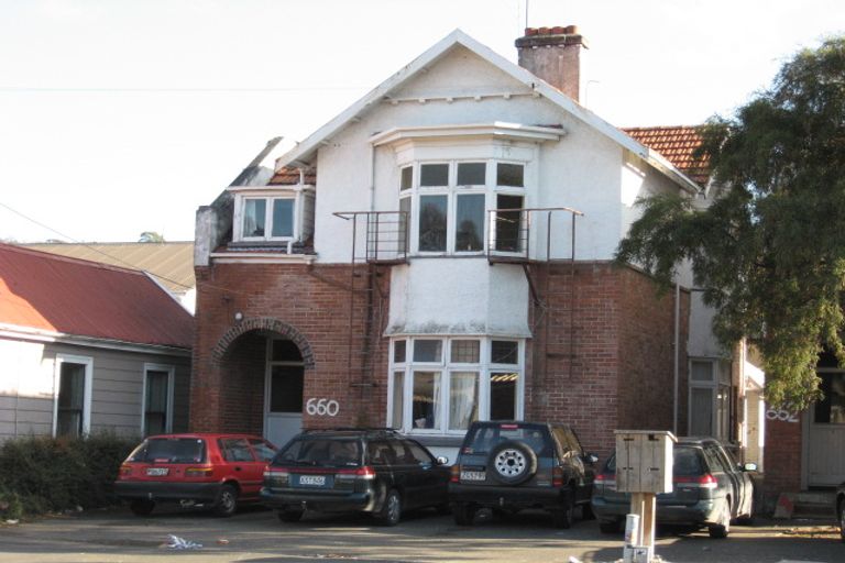 Photo of property in 660 Castle Street, North Dunedin, Dunedin, 9016