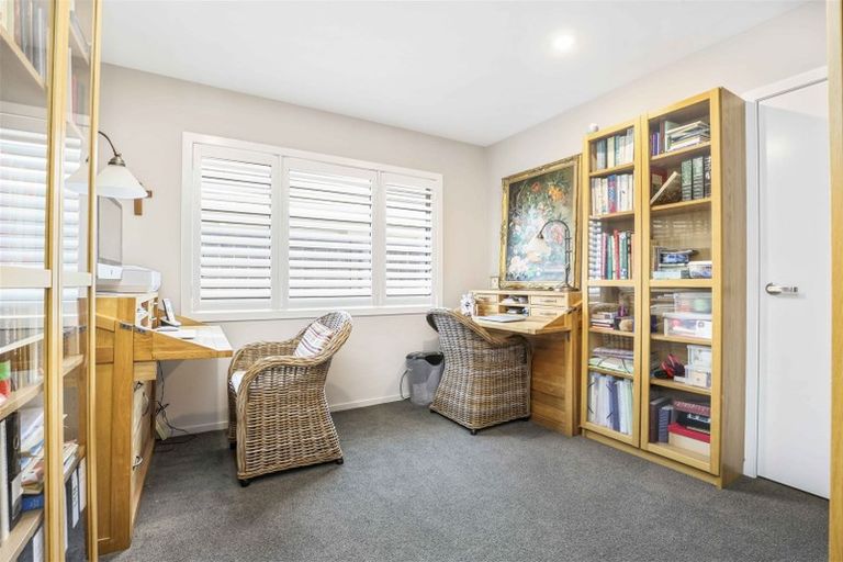 Photo of property in 15 Amokura Crescent, Flagstaff, Hamilton, 3210