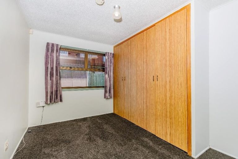 Photo of property in 107 Sunrise Avenue, Murrays Bay, Auckland, 0630