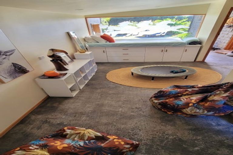 Photo of property in 100 Rocklands Road, Clifton, Takaka, 7183