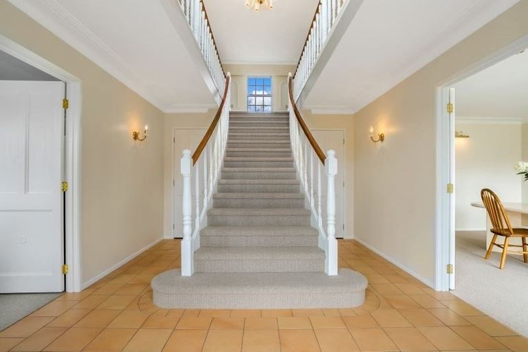 Photo of property in 288 Whitford Road, Whitford, Howick, 2571