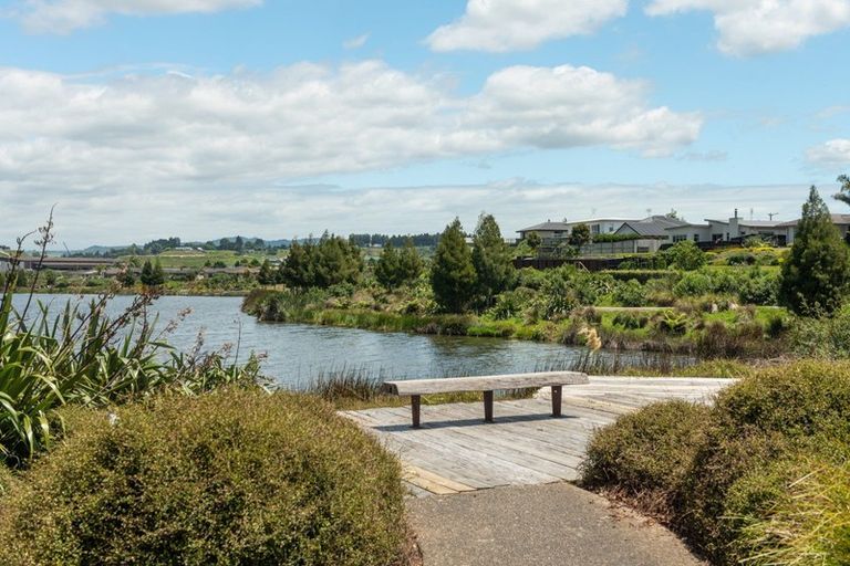 Photo of property in 21 Lakeview Quay, Pyes Pa, Tauranga, 3112