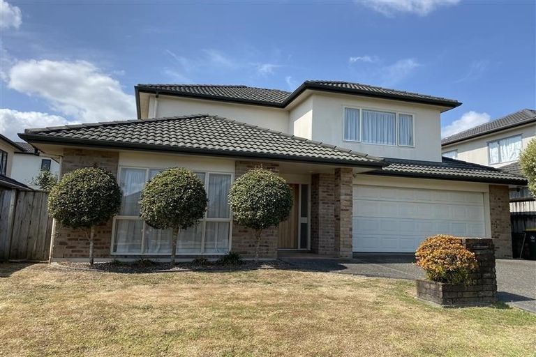 Photo of property in 22 Maybole Drive, Flat Bush, Auckland, 2016