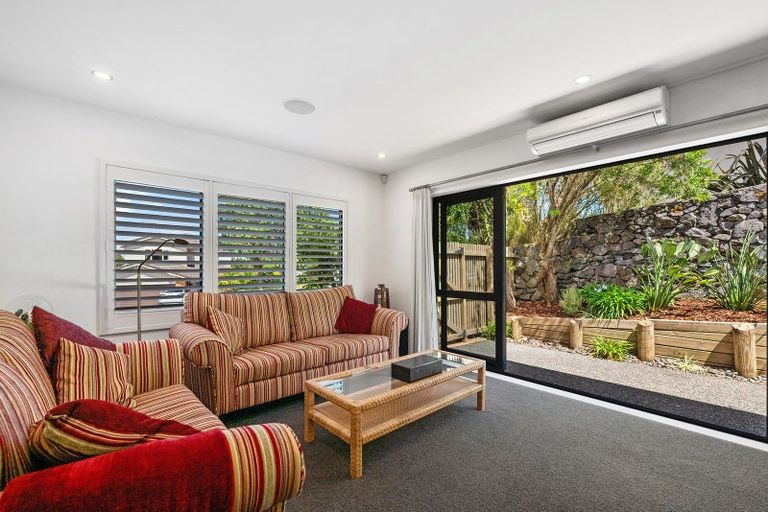 Photo of property in 6 Carol Lee Place, Albany Heights, Auckland, 0632